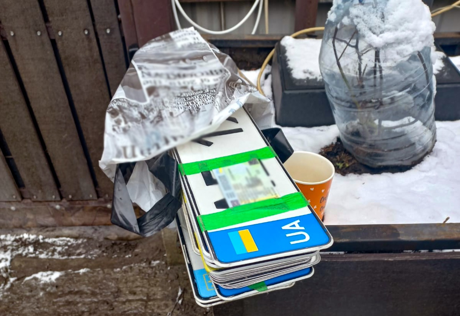 587cec61-0d28-472f-a919-175b9067f870