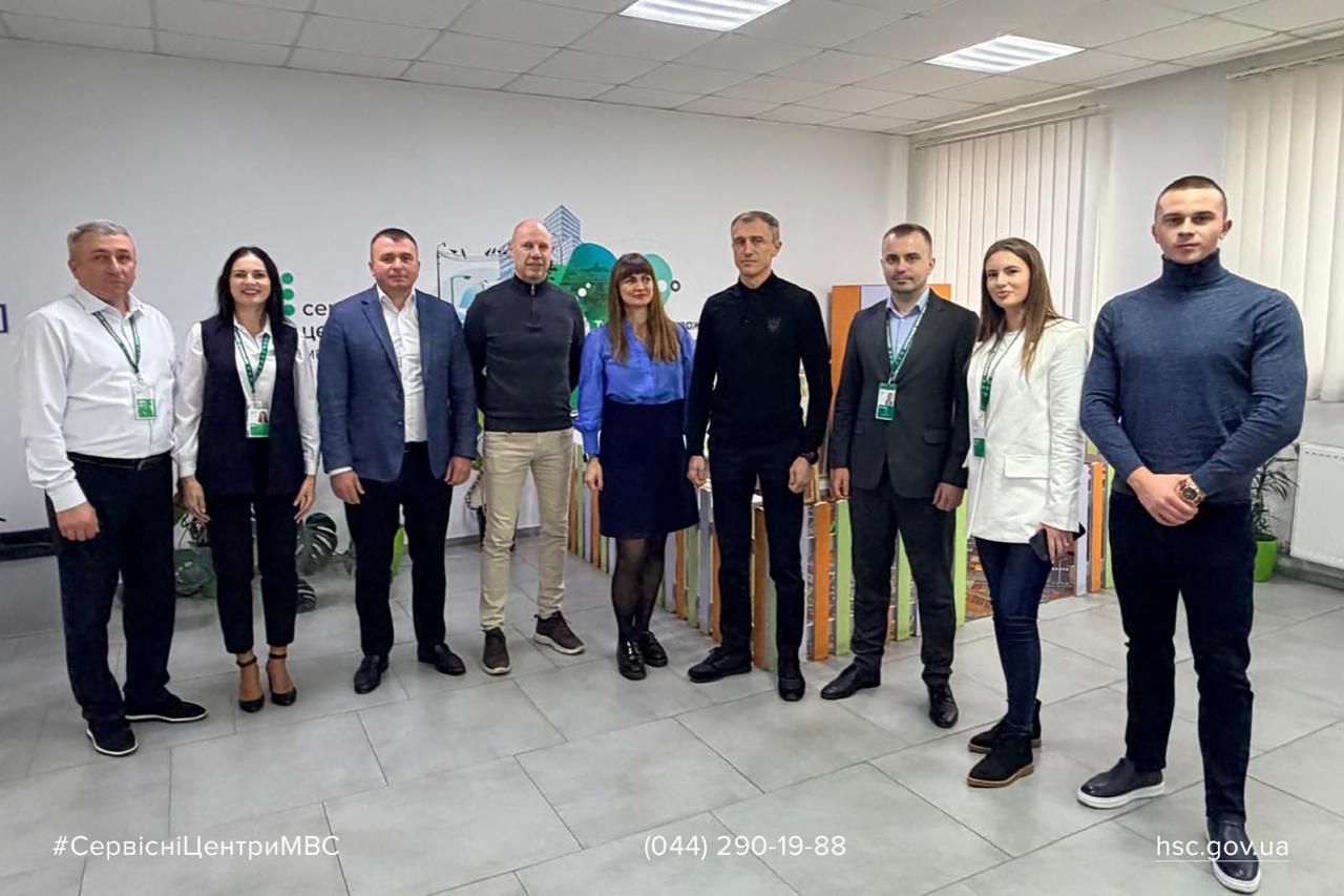 90663a5f-8749-47c1-80b0-f857df62e780