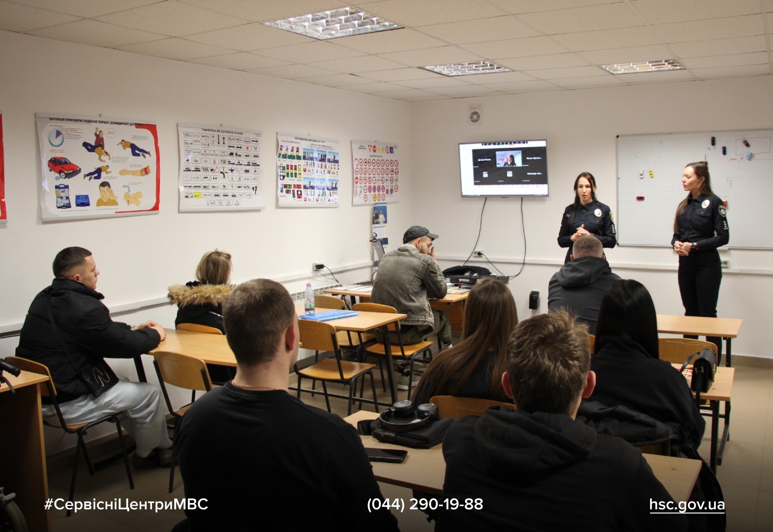 4e60a004-8a56-4822-aebf-503384c35a93